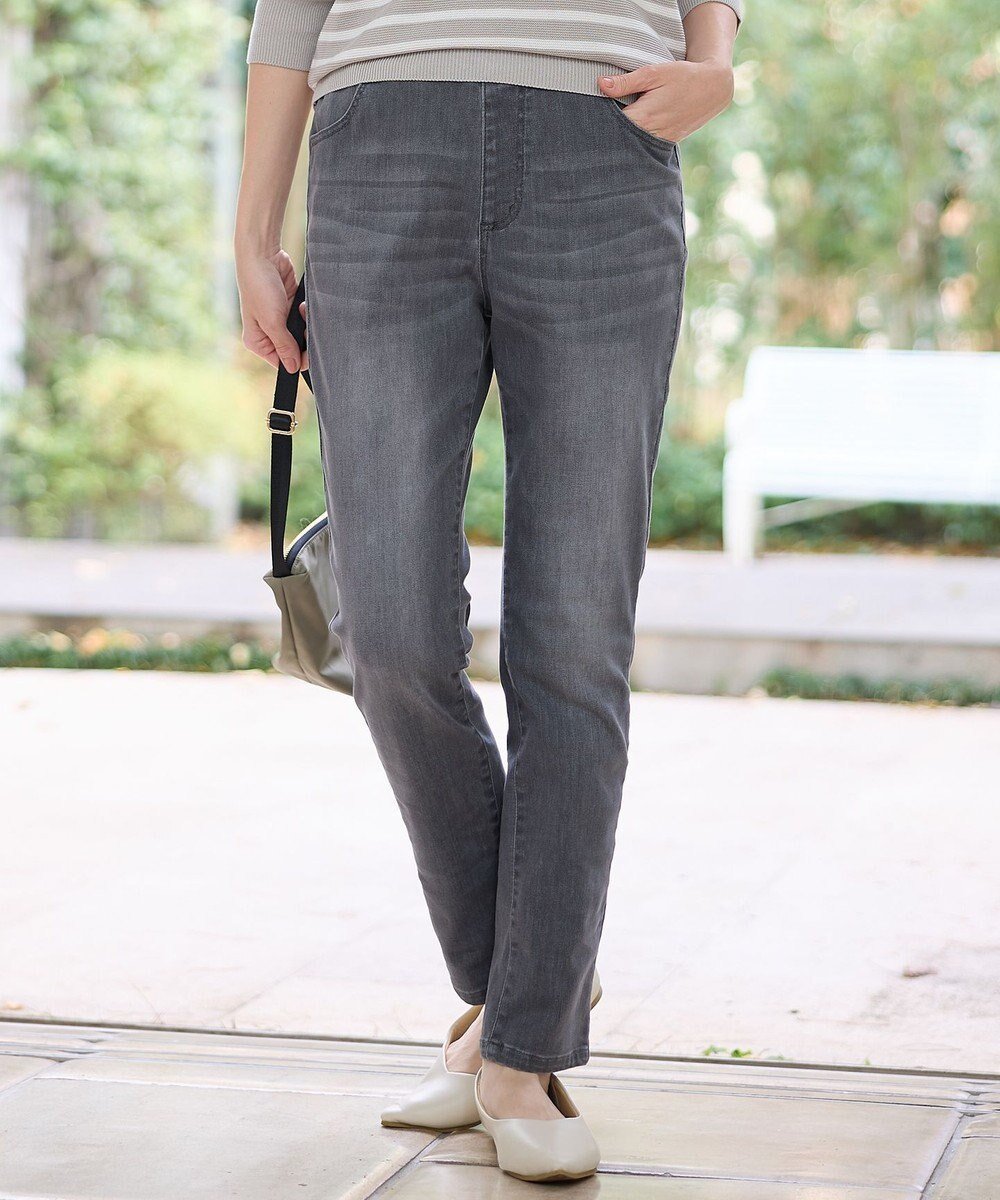 【エニー/ANY】の【ウエストゴム/ストレッチ】ウルトライージーデニムパンツ インテリア・キッズ・メンズ・レディースファッション・服の通販 founy(ファニー) 　ファッション　Fashion　レディースファッション　Fashion for Women　パンツ　Pants & Trousers　デニムパンツ・ジーンズ・美脚デニム　Denim Jeans & Pants　シンプル　Simple, Minimal　ストレッチ　Stretch, Stretchy Fabric　スニーカー　Sneakers, Trainers　デニム　Denim, Jeans Material　夏　Summer　春　Spring　S/S・春夏　SS, Spring/Summer, Warm Season　グレー|ID: prp329100004467223 ipo3291000000035580962