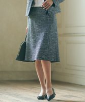 【23区/NIJYUSANKU】の【セットアップ対応】シャインツイードストレッチ スカート 人気、トレンドファッション・服の通販 founy(ファニー) ファッション Fashion レディースファッション WOMEN セットアップ Setup スカート Skirt ジャケット Jacket ストレッチ Stretch セットアップ Set Up ツイード Tweed 定番 Standard バランス Balance フレア Flare ブレード Blade ブローチ Brooch ベーシック Basic ミックス Mix モノトーン Monotone 無地 Plain Color A/W・秋冬 Aw・Autumn/Winter・Fw・Fall-Winter S/S・春夏 Ss・Spring/Summer 夏 Summer エレガント 上品 Elegant セレモニー Ceremony 入学式 Entrance Ceremony 卒業式 Graduation Ceremony ビジネス 仕事 通勤 Business |ID:prp329100004467481