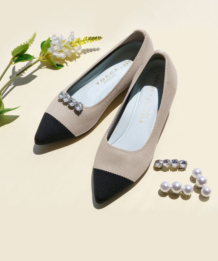 【トッカ/TOCCA】の【軽量・撥水・お洗濯可・選べるシュークリップ】steppi×TOCCA BICOLOR POINTED PUMPS パンプス インテリア・キッズ・メンズ・レディースファッション・服の通販 founy(ファニー) https://founy.com/ ファッション Fashion レディースファッション WOMEN 洗える Washable クッション Cushion 軽量 Lightweight シューズ Shoes ソックス Socks 雑誌 Magazine ドレス Dress 人気 Popularity パール Pearl ビジュー Bijou フィット Fit 別注 Special Order リュクス Luxe おすすめ Recommend |ID: prp329100004467652 ipo3291000000031970578
