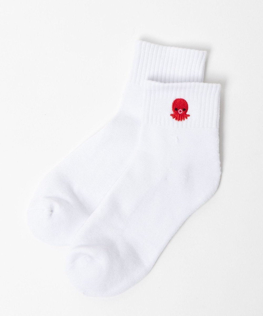 【ウィゴー/WEGO】のアニマル刺繍ワンポイントソックス 人気、トレンドファッション・服の通販 founy(ファニー) 　ファッション　Fashion　レディースファッション　WOMEN　ソックス　Socks　レッグウェア　Legwear　アニマル　Animal　ソックス　Socks　フィット　Fit　ワンポイント　One Point　再入荷　Restock/Back In Stock/Re Arrival　 other-1|ID: prp329100004470422 ipo3291000000031972302