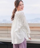 【ティアクラッセ/Tiaclasse】のドロストギャザー袖シャツチュニック オフホワイト|ID: prp329100004470538 ipo3291000000035772703