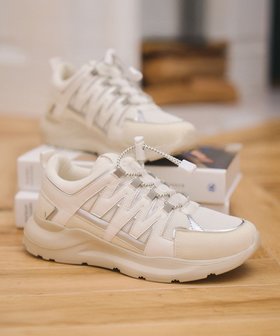 【ブリジット バーキン/Bridget Birkin】の【PARADIS COULEUR】異素材コンビワントーンスニーカー 人気、トレンドファッション・服の通販 founy(ファニー) ファッション Fashion レディースファッション Fashion for Women コンビ Combo, Combination Style スニーカー Sneakers, Trainers 軽量 Lightweight, Ultra Light |ID:prp329100004470951