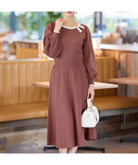【ティアクラッセ/Tiaclasse】の【洗える】リボン衿配色ニットワンピース 人気、トレンドファッション・服の通販 founy(ファニー) ファッション Fashion レディースファッション Ladies' Fashion Online ワンピース Dress ニットワンピース Knit Dresses アクセサリー Accessories オケージョン Occasion 春 Spring 洗える Washable 秋 Autumn/Fall カーディガン Cardigan チェック Check チュニック Tunic パール Pearl フェミニン Feminine ポケット Pocket 無地 Plain Color ラウンド Round リボン Ribbon ロング Long 楽ちん Easy 冬 Winter A/W・秋冬 Aw・Autumn/Winter・Fw・Fall-Winter 再入荷 Restock/Back In Stock/Re Arrival 夏 Summer エレガント 上品 Elegant NEW・新作・新着・新入荷 New Arrivals 結婚式 Wedding Ceremony |ID:prp329100004471234