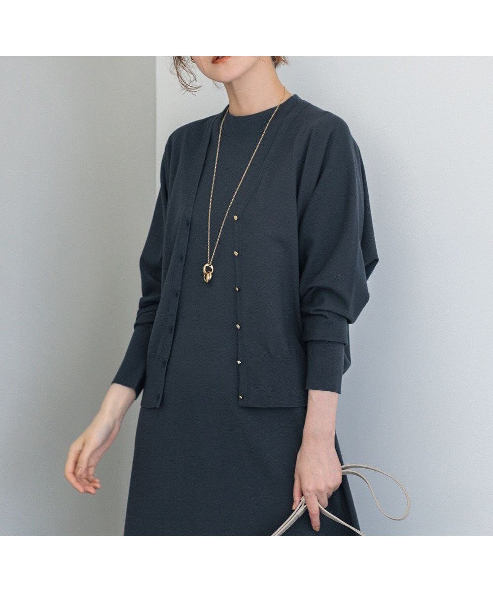 【23区/NIJYUSANKU】の【洗える】ヴィスコースストレッチ ドルマンスリーブ カーディガン インテリア・キッズ・メンズ・レディースファッション・服の通販 founy(ファニー) 　ファッション　Fashion　レディースファッション　Fashion for Women　トップス・カットソー　Cut & Sew Tops　カーディガン・羽織り　Layered Style Cardigans　洗える　Machine Washable　カーディガン　Cardigan, Knitwear　ストレッチ　Stretch, Stretchy Fabric　スリット　Slit, Slit Detail　人気　Popular, Best Seller　ワイド　Wide, Wide Fit　A/W・秋冬　Autumn/Winter　おすすめ　Recommended / Our Picks　2024年　2024　2024-2025秋冬・A/W　Autumn/Winter 2024–25 AW24–25　グレイッシュブルー系|ID: prp329100004471864 ipo3291000000034664555