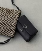 【イアクッチ/IACUCCI】のアバ ウォレット CERVO 人気、トレンドファッション・服の通販 founy(ファニー) ファッション Fashion レディースファッション Fashion for Women ミニ財布・二つ折り財布 Wallets & Card Cases アクセサリー Fashion Accessories イエロー Yellow ウォレット Wallet コイン Coin, Coin Design シルバー Silver, Metallic Silver 財布 Wallet, Purse トレンド Trend, Trending Now 人気 Popular, Best Seller フォルム Silhouette, Form ポケット Pocket, Pocket Detail メタル Metal, Metal Parts ラウンド Round, Round Neck リップ Lip, Lip Motif A/W・秋冬 Autumn/Winter おすすめ Recommended / Our Picks ギフト プレゼント Gift / Present 2025年 2025 2025-2026秋冬・A/W Autumn/Winter 2025–26 AW25–26 thumbnail ネイビー|ID: prp329100004472879 ipo3291000000033689681