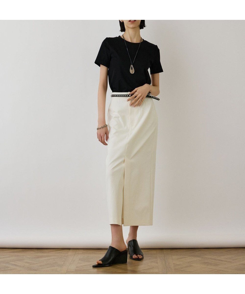 【グレース コンチネンタル/GRACE CONTINENTAL】のコンパクト天竺トップ インテリア・キッズ・メンズ・レディースファッション・服の通販 founy(ファニー) 　ファッション　Fashion　レディースファッション　WOMEN　トップス・カットソー　Tops/Tshirt　シャツ/ブラウス　Shirts/Blouses　ロング / Tシャツ　T-Shirts　カットソー　Cut and Sewn　春　Spring　カットソー　Cut And Sew　コンパクト　Compact　シンプル　Simple　定番　Standard　ベーシック　Basic　S/S・春夏　Ss・Spring/Summer　夏　Summer　ブラック|ID: prp329100004473897 ipo3291000000031834792