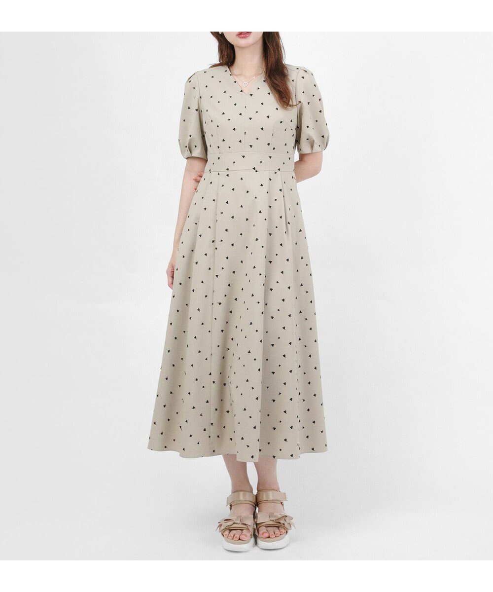 【トッカ/TOCCA】の【星風まどかコラボ・大好評につき追加生産!】IN MY HEART ドレス インテリア・キッズ・メンズ・レディースファッション・服の通販 founy(ファニー) 　ファッション　Fashion　レディースファッション　Fashion for Women　ワンピース　Dresses　フォーマル・パーティードレス・結婚式用ドレス　Elegant & Casual Dresses　今季　This Season, Current Season　サッカー　Seersucker, Summer Fabric　ストレッチ　Stretch, Stretchy Fabric　トレンド　Trend, Trending Now　ドレス　Dress, One-Piece　フェミニン　Feminine, Girly　A/W・秋冬　Autumn/Winter　S/S・春夏　SS, Spring/Summer, Warm Season　おすすめ　Recommended / Our Picks　夏　Summer　2025年　2025　2025春夏・S/S　Spring/Summer 2025 SS25　ベージュ系7|ID: prp329100004473976 ipo3291000000034160132