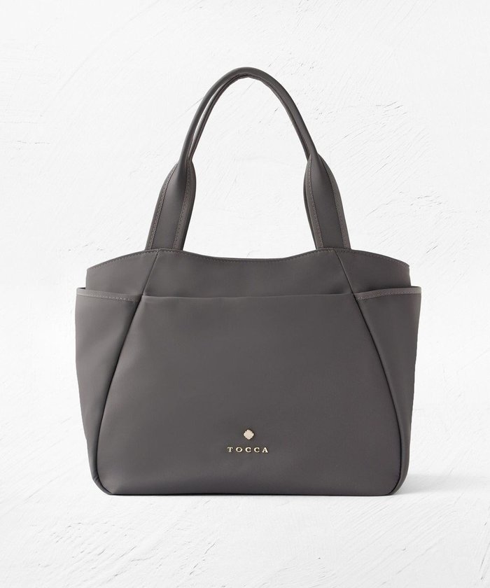 【トッカ/TOCCA】の【撥水】T-JARDIN NYLON M トートバッグ M インテリア・キッズ・メンズ・レディースファッション・服の通販 founy(ファニー) https://founy.com/ ファッション Fashion レディースファッション Fashion for Women バッグ Bags シンプル Simple, Minimal ジップ Zip, Zipper 財布 Wallet, Purse フォルム Silhouette, Form ポケット Pocket, Pocket Detail メタル Metal, Metal Parts A/W・秋冬 Autumn/Winter 冬 Winter / This Winter 2024年 2024 エレガント 上品 Elegant ビジネス 仕事 通勤 Business / Work / Commuting 2024-2025秋冬・A/W Autumn/Winter 2024–25 AW24–25 |ID: prp329100004475341 ipo3291000000034556284