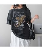 【ウィゴー/WEGO】の2WAYグラフィックワンショルBIGT 人気、トレンドファッション・服の通販 founy(ファニー) ファッション Fashion レディースファッション WOMEN トップス・カットソー Tops/Tshirt シャツ/ブラウス Shirts/Blouses ロング / Tシャツ T-Shirts カットソー Cut and Sewn インナー Inner ウォッシュ Wash 春 Spring カットソー Cut And Sew スマホ Smartphone デニム Denim トレンド Trend 半袖 Short Sleeve リボン Ribbon レース Race ワンショル One Shoulder S/S・春夏 Ss・Spring/Summer 再入荷 Restock/Back In Stock/Re Arrival NEW・新作・新着・新入荷 New Arrivals おすすめ Recommend 夏 Summer thumbnail 柄2|ID: prp329100004475655 ipo3291000000032176331