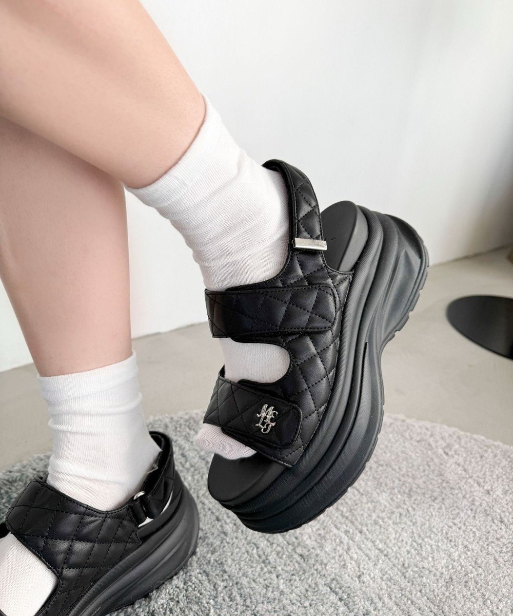 【ウィゴー/WEGO】の【MLサイズ展開】厚底キルティングサンダル インテリア・キッズ・メンズ・レディースファッション・服の通販 founy(ファニー) 　ファッション　Fashion　レディースファッション　WOMEN　厚底　Platforms　春　Spring　ガーリー　Girly　キルティング　Quilting　サンダル　Sandals　シンプル　Simple　スマホ　Smartphone　フェミニン　Feminine　ミニスカート　Mini Skirt　ロング　Long　S/S・春夏　Ss・Spring/Summer　おすすめ　Recommend　夏　Summer　ブラック|ID: prp329100004475685 ipo3291000000032265587