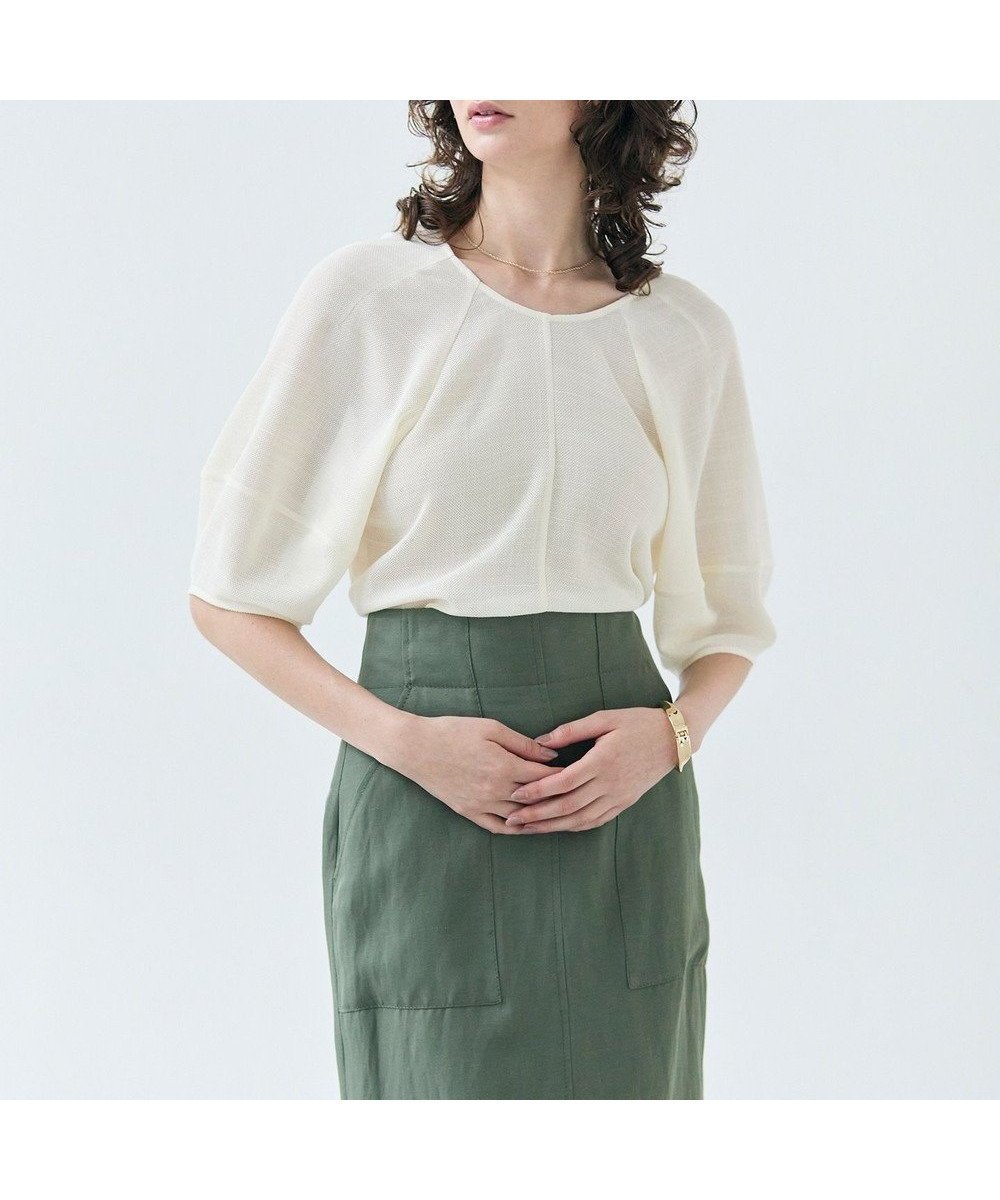 【ベイジ,/BEIGE,】の【洗える】LIATRIS / バックリボンハーフスリーブブラウス 人気、トレンドファッション・服の通販 founy(ファニー) 　ファッション　Fashion　レディースファッション　WOMEN　トップス・カットソー　Tops/Tshirt　シャツ/ブラウス　Shirts/Blouses　スリーブ　Sleeve　ハーフ　Half　フォルム　Form　リネン　Linen　リボン　Ribbon　エレガント 上品　Elegant　再入荷　Restock/Back In Stock/Re Arrival　半袖　Short Sleeve　吸水　Water Absorption　夏　Summer　春　Spring　S/S・春夏　Ss・Spring/Summer　洗える　Washable　ビジネス 仕事 通勤　Business　 other-1|ID: prp329100004476398 ipo3291000000031557831