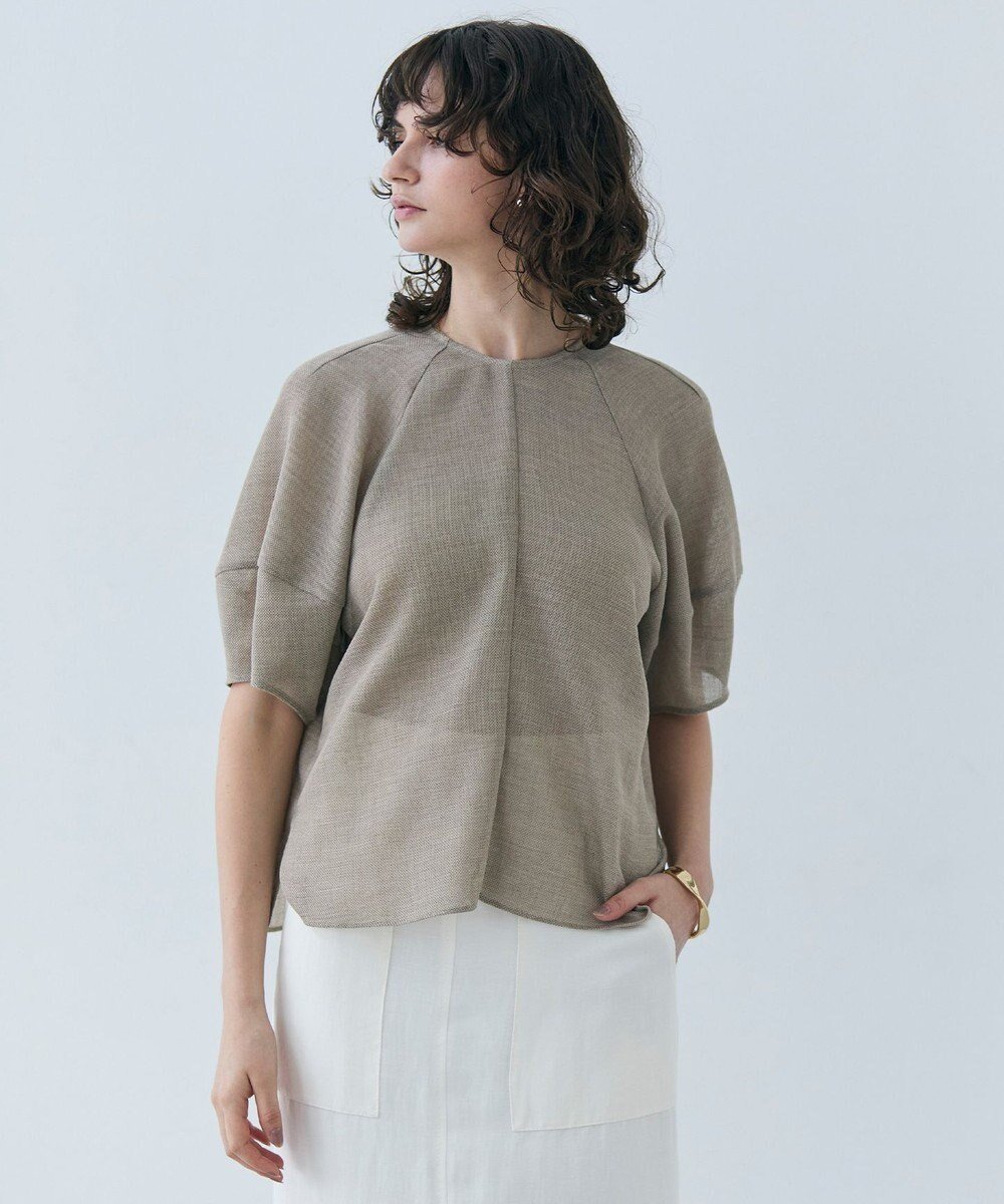 【ベイジ,/BEIGE,】の【洗える】LIATRIS / バックリボンハーフスリーブブラウス インテリア・キッズ・メンズ・レディースファッション・服の通販 founy(ファニー) 　ファッション　Fashion　レディースファッション　WOMEN　トップス・カットソー　Tops/Tshirt　シャツ/ブラウス　Shirts/Blouses　スリーブ　Sleeve　ハーフ　Half　フォルム　Form　リネン　Linen　リボン　Ribbon　エレガント 上品　Elegant　再入荷　Restock/Back In Stock/Re Arrival　半袖　Short Sleeve　吸水　Water Absorption　夏　Summer　春　Spring　S/S・春夏　Ss・Spring/Summer　洗える　Washable　ビジネス 仕事 通勤　Business　Flax|ID: prp329100004476398 ipo3291000000031557835