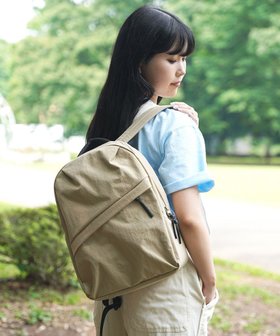 【ニジュウ カノウ/NIZYU KANO】のLIGHT NYLONリュック Sサイズ 人気、トレンドファッション・服の通販 founy(ファニー) ファッション Fashion レディースファッション Fashion for Women バッグ Bags コンパクト Compact, Small Size 傘 Umbrella, Parasol 軽量 Lightweight, Ultra Light ショルダー Shoulder, Shoulder Strap シンプル Simple, Minimal スマート Smart, Elegant バランス Balance, Style Balance ポケット Pocket, Pocket Detail メタル Metal, Metal Parts メッシュ Mesh, Net Fabric リュック Backpack, Rucksack 旅行 Travel ビジネス 仕事 通勤 Business / Work / Commuting |ID:prp329100004477289