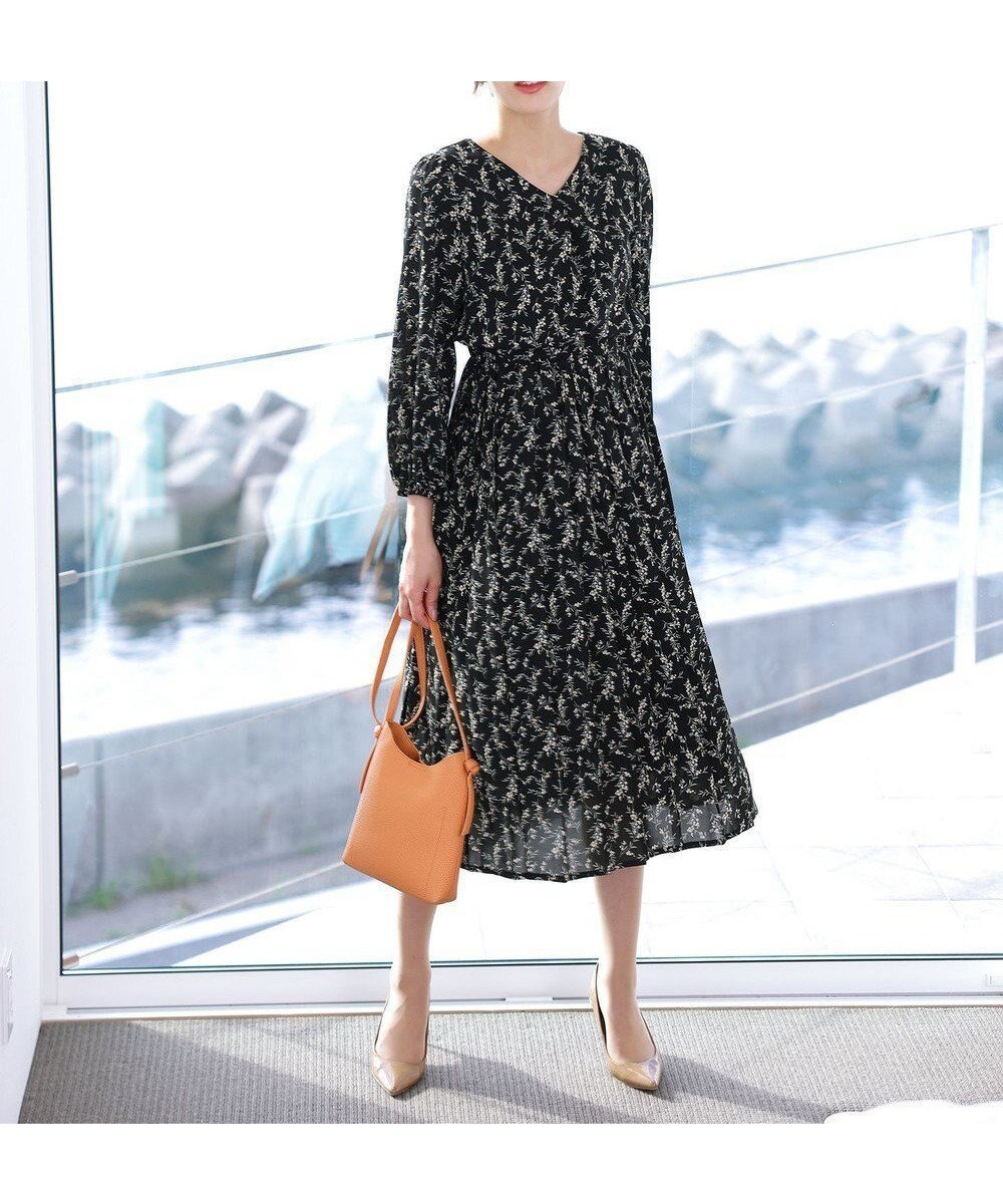 【ティアクラッセ/Tiaclasse】の【洗える・新色追加】パフスリーブプリーツワンピース インテリア・キッズ・メンズ・レディースファッション・服の通販 founy(ファニー) ファッション Fashion レディースファッション Fashion for Women ワンピース Dresses スリーブ Sleeve, Long Sleeve / Short Sleeve チュニック Tunic, Long Top フェミニン Feminine, Girly プリーツ Pleats, Pleated 再入荷 Restock / Back in Stock 夏 Summer 新作・新入荷 New Arrivals / New In S/S・春夏 SS, Spring/Summer, Warm Season 洗える Machine Washable 秋 Autumn A/W・秋冬 Autumn/Winter ブラックFL|ID: prp329100004477879 ipo3291000000033682724