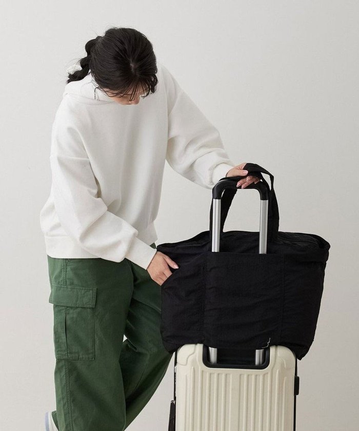 【ルートート/ROOTOTE】の1314【撥水-コンパクト】SN.グランデ.パッカブル-B インテリア・キッズ・メンズ・レディースファッション・服の通販 founy(ファニー) https://founy.com/ ファッション Fashion レディースファッション WOMEN バッグ Bag カメラ Camera コンパクト Compact スマホ Smartphone スリット Slit ポケット Pocket 旅行 Travel 小旅行 Trip NEW・新作・新着・新入荷 New Arrivals |ID: prp329100004477938 ipo3291000000031981316