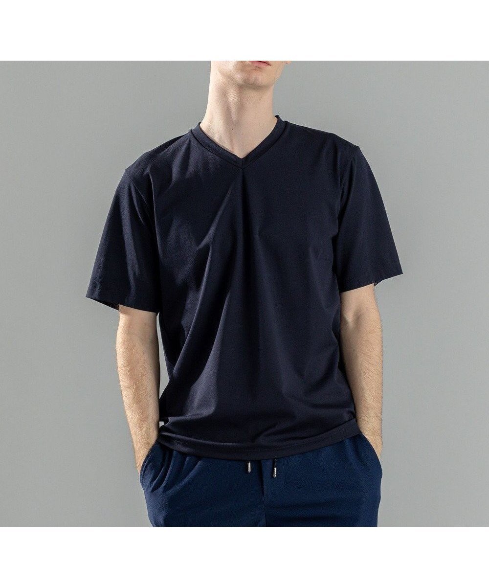 【ジョゼフ オム/JOSEPH HOMME / MEN】の新素材【接触冷感/UVカット】ハイゲージベアスムース VネックTシャツ インテリア・キッズ・メンズ・レディースファッション・服の通販 founy(ファニー) 　ファッション　Fashion　メンズファッション　MEN　トップス・カットソー　Tops/Tshirt/Men　シャツ　Shirts　カットソー　Cut And Sew　シンプル　Simple　ストレッチ　Stretch　プリント　Print　ベーシック　Basic　エレガント 上品　Elegant　半袖　Short Sleeve　夏　Summer　春　Spring　S/S・春夏　Ss・Spring/Summer　ネイビー系|ID: prp329100004478993 ipo3291000000031961789