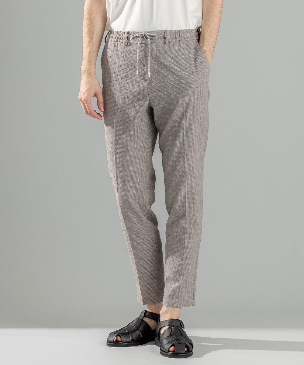 【ジョゼフ オム/JOSEPH HOMME / MEN】の新素材【洗える/速乾性/通気性/ストレッチ】トリコサッカーストレッチ ドロスト付テーパードパンツ / PEGG CONVERTIBLE インテリア・キッズ・メンズ・レディースファッション・服の通販 founy(ファニー) 　ファッション　Fashion　メンズファッション　Fashion for Men　ボトムス　Bottoms　春　Spring　洗える　Machine Washable　サッカー　Seersucker, Summer Fabric　ストレッチ　Stretch, Stretchy Fabric　セットアップ　Set-Up, Coordinated Outfit　テーパード　Tapered, Tapered Pants　ドローコード　Drawcord, Drawstring Cord　ポケット　Pocket, Pocket Detail　ループ　Loop, Loop Knit　レギュラー　Regular, Standard Fit　S/S・春夏　SS, Spring/Summer, Warm Season　夏　Summer　ライトグレー系|ID: prp329100004479009 ipo3291000000032387723