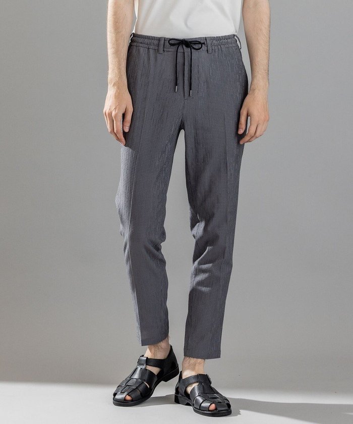 【ジョゼフ オム/JOSEPH HOMME / MEN】の新素材【洗える/速乾性/通気性/ストレッチ】トリコサッカーストレッチ ドロスト付テーパードパンツ / PEGG CONVERTIBLE インテリア・キッズ・メンズ・レディースファッション・服の通販 founy(ファニー) https://founy.com/ ファッション Fashion メンズファッション Fashion for Men ボトムス Bottoms 春 Spring 洗える Machine Washable サッカー Seersucker, Summer Fabric ストレッチ Stretch, Stretchy Fabric セットアップ Set-Up, Coordinated Outfit テーパード Tapered, Tapered Pants ドローコード Drawcord, Drawstring Cord ポケット Pocket, Pocket Detail ループ Loop, Loop Knit レギュラー Regular, Standard Fit S/S・春夏 SS, Spring/Summer, Warm Season 夏 Summer |ID: prp329100004479009 ipo3291000000032447252