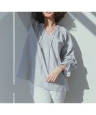 【アンフィーロ 自由区/UNFILO】の2WAYギャザーブラウス 人気、トレンドファッション・服の通販 founy(ファニー) ファッション Fashion レディースファッション Fashion for Women トップス・カットソー Cut & Sew Tops シャツ・ブラウス・オフィスカジュアル Elegant Blouses & Button-Ups インナー Innerwear 春 Spring 洗える Machine Washable ギャザー Gathered, Ruffled 吸水 Absorbent, Quick-Dry スウェット / スエット Sweatshirt, Sweatwear ドレープ Drape, Draping Fabric ハイネック High Neck, Mock Neck フリル Frill, Ruffle 羽織 Haori, Light Jacket リボン Ribbon, Bow S/S・春夏 SS, Spring/Summer, Warm Season おすすめ Recommended / Our Picks 夏 Summer thumbnail オフ×ブラックストライプ|ID: prp329100004479172 ipo3291000000036533443