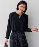 【23区/NIJYUSANKU】の【洗える】バックサテンアムンゼン ブザムディテール ブラウス ネイビー系|ID: prp329100004480906 ipo3291000000032075339