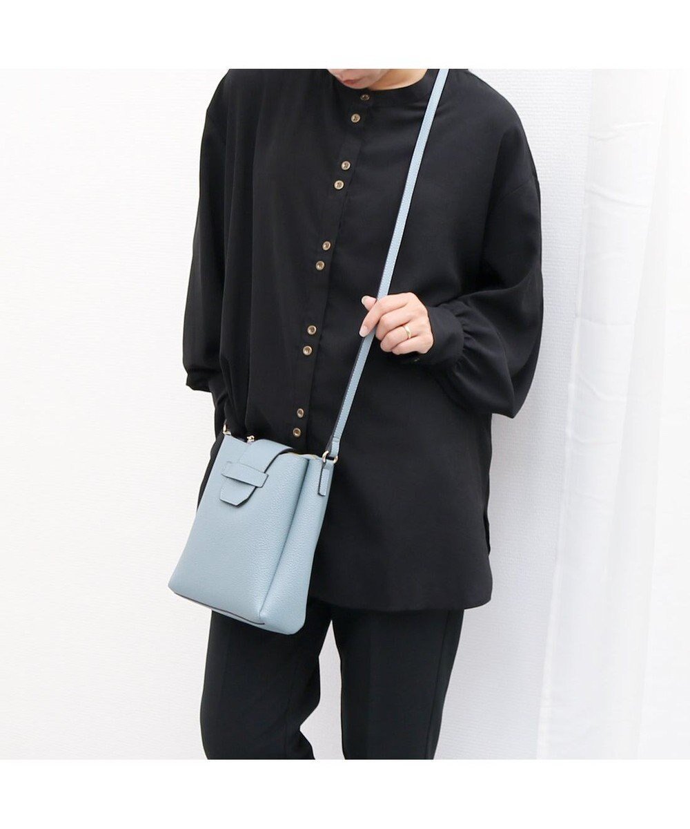 【アンビリオン/UNBILLION】の【テレビ ドラマ着用アイテム】カシュカシュ cachecache / 3つ口縦型ショルダーバッグ インテリア・キッズ・メンズ・レディースファッション・服の通販 founy(ファニー) ファッション Fashion レディースファッション Fashion for Women バッグ Bags カラフル Colorful Design ショルダー Shoulder, Shoulder Strap シンプル Simple, Minimal 財布 Wallet, Purse ハンカチ Handkerchief, Hanky ハンド Hand, Handmade ポケット Pocket, Pocket Detail マグネット Magnet, Magnetic Closure ミックス Mix, Mixed Style モチーフ Motif, Design Theme 再入荷 Restock / Back in Stock おすすめ Recommended / Our Picks 旅行 Travel ブルー|ID: prp329100004480964 ipo3291000000035516820