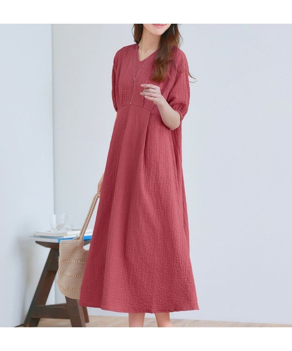 【ティアクラッセ/Tiaclasse】の【洗える】ワッフルVネックワンピース 人気、トレンドファッション・服の通販 founy(ファニー) 　ファッション　Fashion　レディースファッション　WOMEN　ワンピース　Dress　アクセサリー　Accessories　ウォッシャブル　Washable　春　Spring　洗える　Washable　カーディガン　Cardigan　シンプル　Simple　チュニック　Tunic　フェミニン　Feminine　フレア　Flare　ポケット　Pocket　半袖　Short Sleeve　無地　Plain Color　リラックス　Relax　ワッフル　Waffle　S/S・春夏　Ss・Spring/Summer　再入荷　Restock/Back In Stock/Re Arrival　夏　Summer　旅行　Travel　エレガント 上品　Elegant　NEW・新作・新着・新入荷　New Arrivals　 other-1|ID: prp329100004481483 ipo3291000000031593376