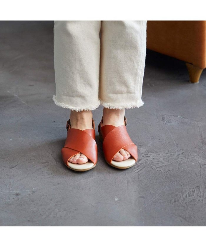 【イング/ing】のing 【WEB限定】クロスデザインサンダル インテリア・キッズ・メンズ・レディースファッション・服の通販 founy(ファニー) https://founy.com/ ファッション Fashion レディースファッション Fashion for Women オープントゥ Open Toe Shoes 春 Spring クッション Cushion, Throw Pillow サンダル Sandals, Summer Shoes シューズ Shoes, Footwear スリッポン Slip-On, Loafer トレンド Trend, Trending Now バランス Balance, Style Balance フラット Flat, Flat Shoes ベーシック Basic, Essential リネン Linen, Linen Fabric リラックス Relax, Relaxed Fit 楽ちん Easy Fit, Comfortable ワンポイント One Point, Statement Accent S/S・春夏 SS, Spring/Summer, Warm Season 再入荷 Restock / Back in Stock 日本製 Made In Japan 夏 Summer ビジネス 仕事 通勤 Business / Work / Commuting |ID: prp329100004481767 ipo3291000000032759779