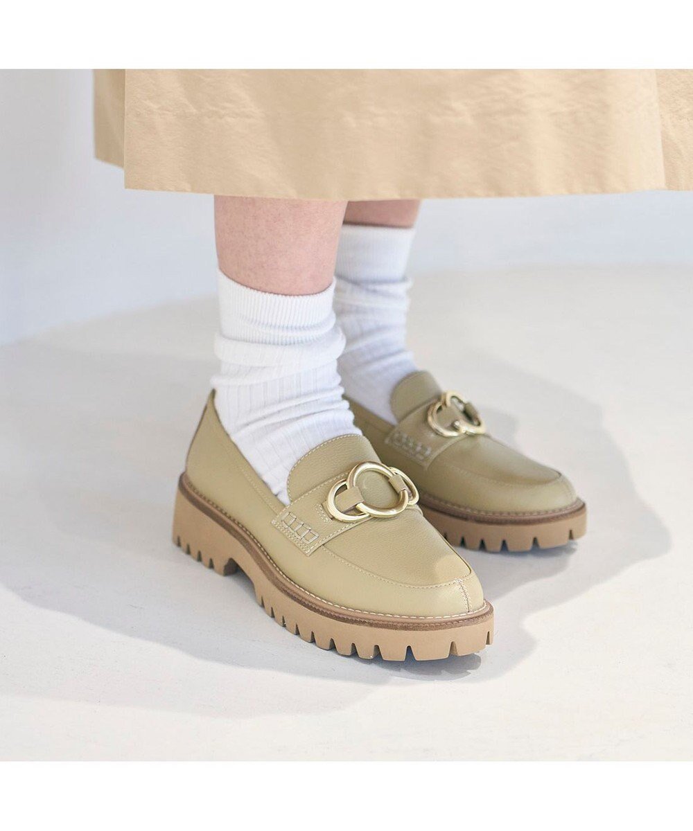 【イング/ing】のing リングビット厚底ローファー インテリア・キッズ・メンズ・レディースファッション・服の通販 founy(ファニー) 　ファッション　Fashion　レディースファッション　WOMEN　厚底　Platforms　クッション　Cushion　コンビ　Combination　シューズ　Shoes　シンプル　Simple　トレンド　Trend　ドレス　Dress　フォルム　Form　ベーシック　Basic　エレガント 上品　Elegant　ビジネス 仕事 通勤　Business　ベージュ|ID: prp329100004481891 ipo3291000000031596097