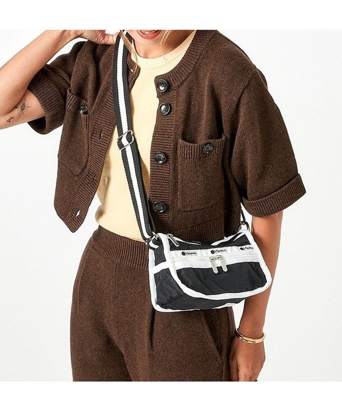 【レスポートサック/LeSportsac】のSMALL LOAF CROSSBODY/スペクテイターブラック インテリア・キッズ・メンズ・レディースファッション・服の通販 founy(ファニー) https://founy.com/ ファッション Fashion レディースファッション WOMEN アウトドア Outdoor ウォレット Wallet コンパクト Compact 軽量 Lightweight ショルダー Shoulder シンプル Simple スポーツ Sports スポーティ Sporty スマホ Smartphone 財布 Wallet ハンドバッグ Handbag プリント Print ポケット Pocket ポシェット Pochette ポーチ Pouch 無地 Plain Color おすすめ Recommend 旅行 Travel ビジネス 仕事 通勤 Business |ID: prp329100004483153 ipo3291000000031988884