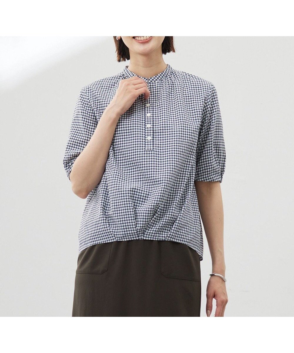 【ジェイ プレス/J.PRESS】の【洗える】アセVisギンガム バンドカラー ブラウス インテリア・キッズ・メンズ・レディースファッション・服の通販 founy(ファニー) 　ファッション　Fashion　レディースファッション　Fashion for Women　トップス・カットソー　Cut & Sew Tops　シャツ・ブラウス・オフィスカジュアル　Elegant Blouses & Button-Ups　春　Spring　洗える　Machine Washable　ギンガム　Gingham, Gingham Fabric　チェック　Check, Plaid, Tartan　フォルム　Silhouette, Form　リラックス　Relax, Relaxed Fit　S/S・春夏　SS, Spring/Summer, Warm Season　夏　Summer　エレガント 上品　Elegant　ネイビー系|ID: prp329100004483606 ipo3291000000033277890