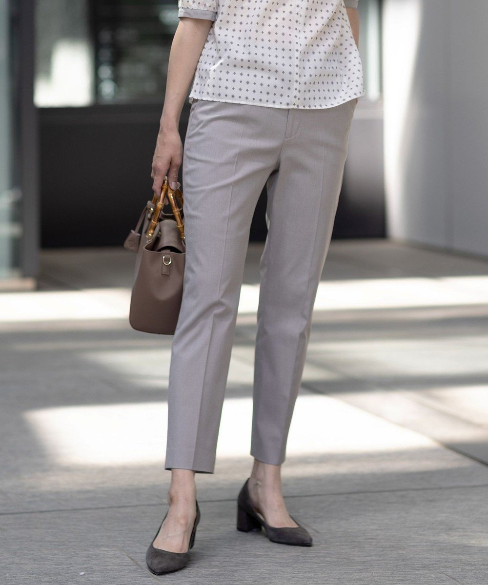 【ジェイ プレス/J.PRESS】の【セットアップ対応・洗える・撥水】コットンFITTY テーパード パンツ インテリア・キッズ・メンズ・レディースファッション・服の通販 founy(ファニー) 　ファッション　Fashion　レディースファッション　Fashion for Women　セットアップ　Matching Sets　レディースパンツ・ボトムス　Pants & Trousers / Bottoms　ウォッシャブル　Machine Washable　春　Spring　洗える　Machine Washable　シンプル　Simple, Minimal　ジャケット　Jacket, Outerwear　セットアップ　Set-Up, Coordinated Outfit　センター　Center, Center Line　テーパード　Tapered, Tapered Pants　定番　Standard, Basic Item　人気　Popular, Best Seller　リラックス　Relax, Relaxed Fit　S/S・春夏　SS, Spring/Summer, Warm Season　夏　Summer　エレガント 上品　Elegant　セレモニー　Ceremony　ビジネス 仕事 通勤　Business / Work / Commuting　ベージュ系|ID: prp329100004484135 ipo3291000000033566029