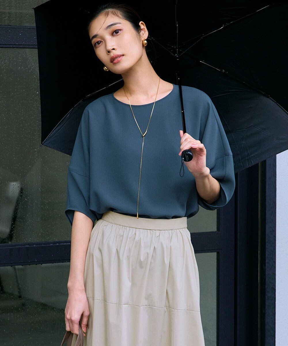 【23区/NIJYUSANKU】の【吸水速乾/UVカット/接触冷感】ストレッチジョーゼット ランタンスリーブ カットソー インテリア・キッズ・メンズ・レディースファッション・服の通販 founy(ファニー) 　ファッション　Fashion　レディースファッション　Fashion for Women　トップス・カットソー　Cut & Sew Tops　シャツ・ブラウス・オフィスカジュアル　Elegant Blouses & Button-Ups　ロングTシャツ・Tシャツ　Longline T-Shirts & Tees　カットソー・ベーシックTシャツ　Cut-and-Sewn Tops / Stretch Tees & Basics　春　Spring　カットソー　Cut and Sewn Top　吸水　Absorbent, Quick-Dry　ジョーゼット　Georgette, Semi-Sheer Fabric　ストレッチ　Stretch, Stretchy Fabric　スリーブ　Sleeve, Long Sleeve / Short Sleeve　セットアップ　Set-Up, Coordinated Outfit　ワイド　Wide, Wide Fit　S/S・春夏　SS, Spring/Summer, Warm Season　夏　Summer　エレガント 上品　Elegant　2025年　2025　2025春夏・S/S　Spring/Summer 2025 SS25　ダークグリーン系|ID: prp329100004484164 ipo3291000000032605213