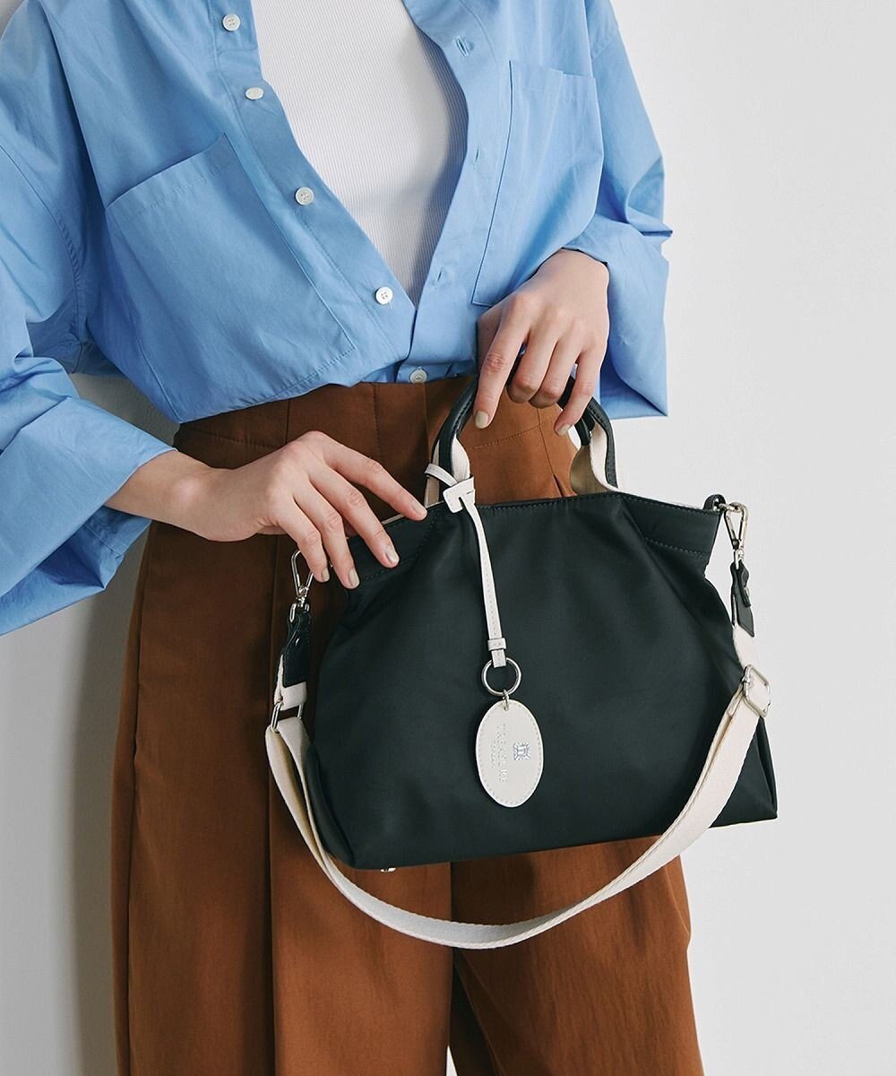 【トプカピ/TOPKAPI】の【TREASURE TOPKAPI】ストライプハンドル ナイロン 2way ミニ トートバッグ 人気、トレンドファッション・服の通販 founy(ファニー) 　ファッション　Fashion　レディースファッション　WOMEN　バッグ　Bag　コンパクト　Compact　コンビ　Combination　ショルダー　Shoulder　ストライプ　Stripe　財布　Wallet　フォルム　Form　 other-1|ID: prp329100004485359 ipo3291000000031618212