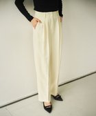 【ハッシュニュアンス/#Newans】の〈春名亜美さんコラボ〉2タックセンタープレスパンツ ホワイト|ID: prp329100004485393 ipo3291000000031950936