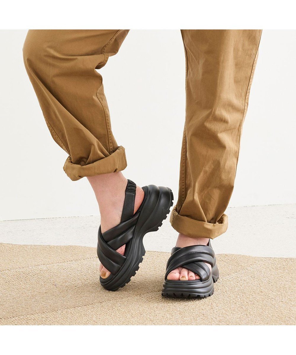 【イング/ing】のing 厚底クロスベルトスポーツサンダル インテリア・キッズ・メンズ・レディースファッション・服の通販 founy(ファニー) 　ファッション　Fashion　レディースファッション　Ladies' Fashion Online　ベルト　Belts　スポーツウェア　Sportswear　サンダル / ミュール　Sandals　厚底　Platforms　春　Spring　クッション　Cushion　サンダル　Sandals　シューズ　Shoes　スタイリッシュ　Stylish　スポーツ　Sports　トレンド　Trend　バランス　Balance　フィット　Fit　ベーシック　Basic　リラックス　Relax　S/S・春夏　Ss・Spring/Summer　おすすめ　Recommend　夏　Summer　ブラック|ID: prp329100004485934 ipo3291000000032598455