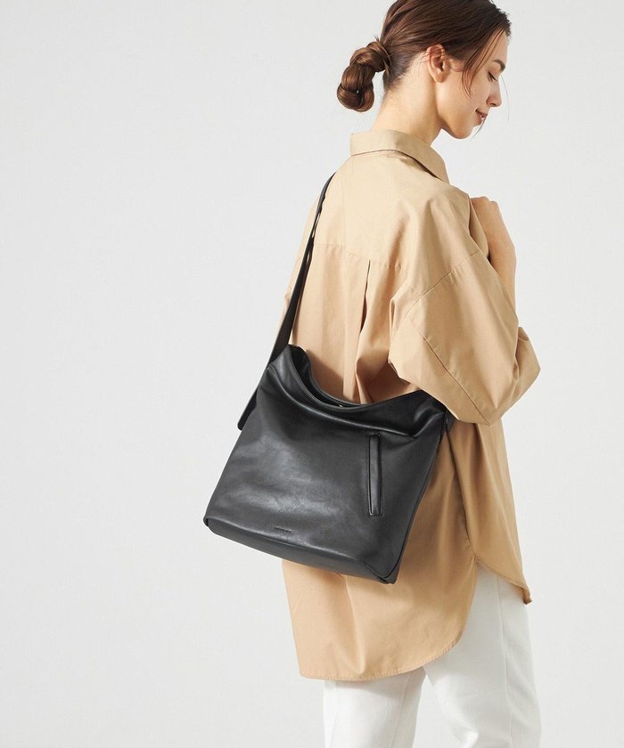【ラ バガジェリー/LA BAGAGERIE】の【maison vert】 【タテ型ワンハンドル2WAY】ワンハンドル2WAYショルダー インテリア・キッズ・メンズ・レディースファッション・服の通販 founy(ファニー) https://founy.com/ ファッション Fashion レディースファッション Fashion for Women ショルダー Shoulder, Shoulder Strap 人気 Popular, Best Seller ビッグ Big, Oversized フィット Fit, Slim Fit ポケット Pocket, Pocket Detail ビジネス 仕事 通勤 Business / Work / Commuting |ID: prp329100004487723 ipo3291000000032744726