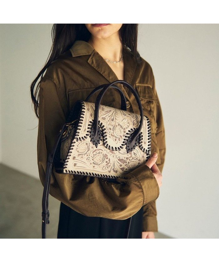 【グレース コンチネンタル/GRACE CONTINENTAL】のMINI FinuRei インテリア・キッズ・メンズ・レディースファッション・服の通販 founy(ファニー) https://founy.com/ ファッション Fashion レディースファッション Fashion for Women フラップ Flap, Flap Pocket ポケット Pocket, Pocket Detail マグネット Magnet, Magnetic Closure メタル Metal, Metal Parts エレガント 上品 Elegant |ID: prp329100004487746 ipo3291000000032744926