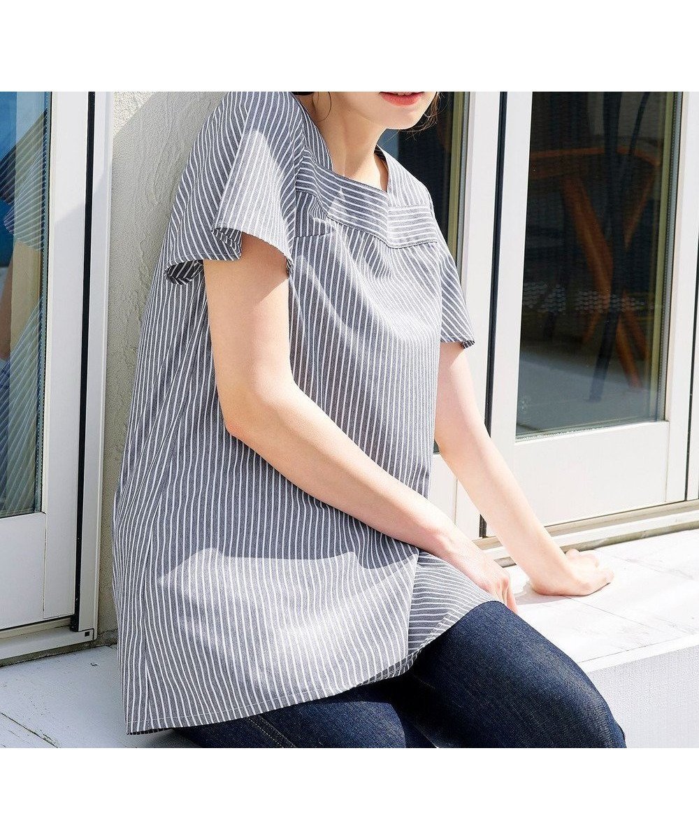 【ティアクラッセ/Tiaclasse】の【洗える】ストライプフレアスリーブチュニックブラウス インテリア・キッズ・メンズ・レディースファッション・服の通販 founy(ファニー) ファッション Fashion レディースファッション Fashion for Women トップス・カットソー Cut & Sew Tops シャツ・ブラウス・オフィスカジュアル Elegant Blouses & Button-Ups ウォッシャブル Machine Washable 春 Spring 洗える Machine Washable カーディガン Cardigan, Knitwear 切替 Switching, Contrast Panel スクエア Square, Square Shape ストライプ Stripe, Striped Pattern スリーブ Sleeve, Long Sleeve / Short Sleeve チュニック Tunic, Long Top フェミニン Feminine, Girly フレア Flare, Flared ポケット Pocket, Pocket Detail 半袖 Short Sleeve, Half Sleeve ランダム Random, Irregular ロング Long, Long-Length S/S・春夏 SS, Spring/Summer, Warm Season 再入荷 Restock / Back in Stock 夏 Summer 新作・新入荷 New Arrivals / New In ビジネス 仕事 通勤 Business / Work / Commuting グレー|ID: prp329100004489046 ipo3291000000034696252