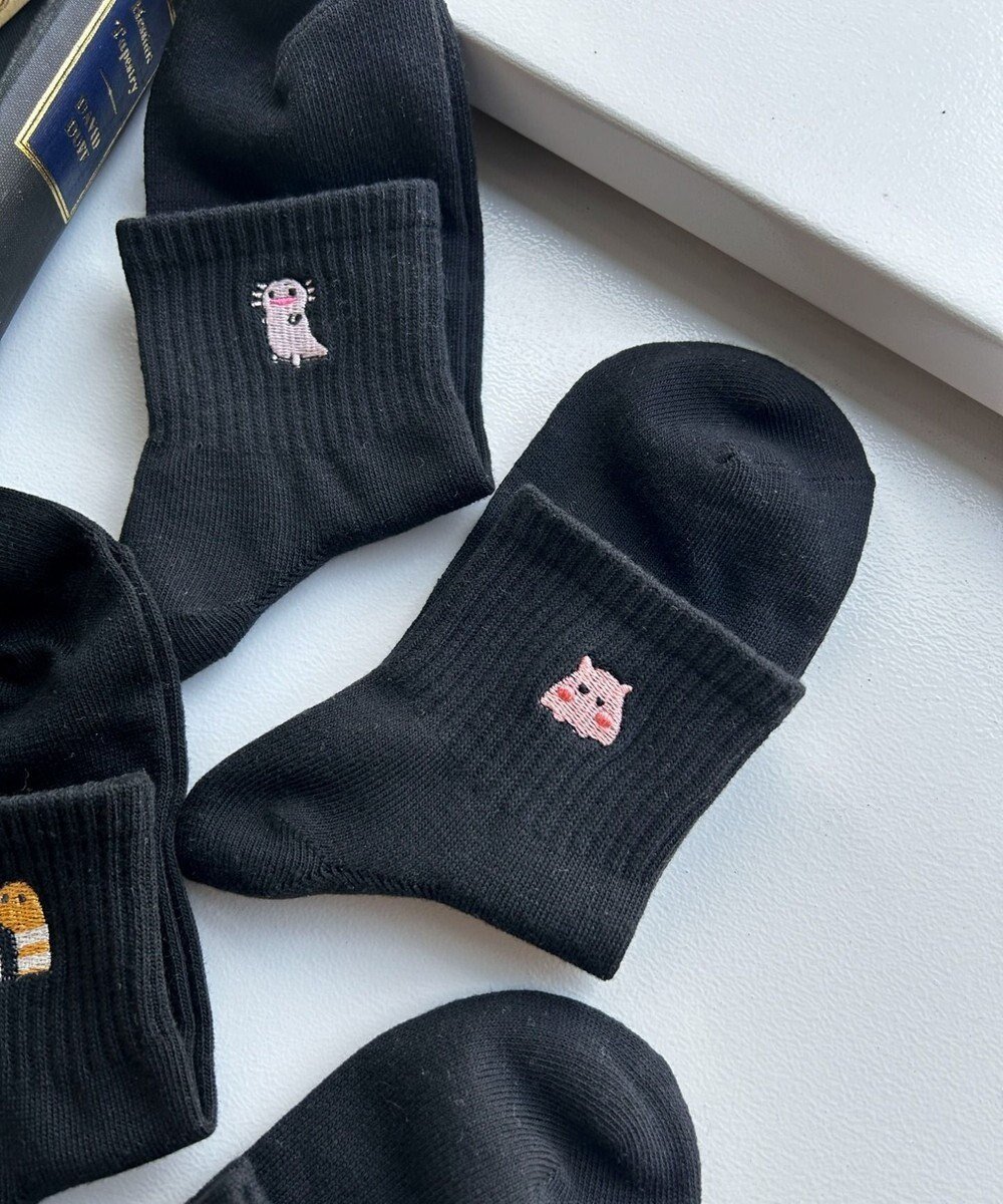 【ウィゴー/WEGO】のアニマル刺繍アンクル底パイルソックス インテリア・キッズ・メンズ・レディースファッション・服の通販 founy(ファニー) 　ファッション　Fashion　レディースファッション　WOMEN　ソックス　Socks　レッグウェア　Legwear　おすすめ　Recommend　アニマル　Animal　アンクル　Uncle　スニーカー　Sneakers　スマホ　Smartphone　ソックス　Socks　ワンポイント　One Point　再入荷　Restock/Back In Stock/Re Arrival　柄6|ID: prp329100004489051 ipo3291000000031979343