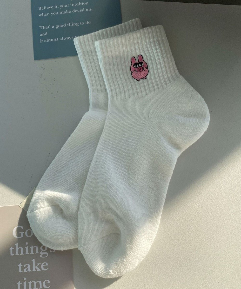 【ウィゴー/WEGO】のアニマル刺繍アンクル底パイルソックス インテリア・キッズ・メンズ・レディースファッション・服の通販 founy(ファニー) 　ファッション　Fashion　レディースファッション　WOMEN　ソックス　Socks　レッグウェア　Legwear　おすすめ　Recommend　アニマル　Animal　アンクル　Uncle　スニーカー　Sneakers　スマホ　Smartphone　ソックス　Socks　ワンポイント　One Point　再入荷　Restock/Back In Stock/Re Arrival　柄16|ID: prp329100004489051 ipo3291000000031979362
