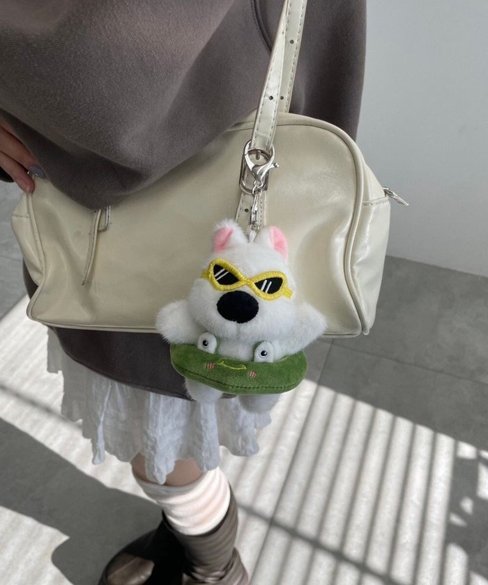 【ウィゴー/WEGO】のバカンスわんこぬいぐるみキーホルダー インテリア・キッズ・メンズ・レディースファッション・服の通販 founy(ファニー) https://founy.com/ ファッション Fashion レディースファッション Fashion for Women ミニ財布・二つ折り財布 Wallets & Card Cases おすすめ Recommended / Our Picks キーホルダー Keychain, Key Holder サングラス Sunglasses, Shades スマホ Smartphone, Mobile Device 夏 Summer 財布 Wallet, Purse |ID: prp329100004489054 ipo3291000000032743711