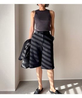 【ウォードブルー/WOADBLUE】のMarine Shorts マリンショーツ ハーフパンツ ブラック 人気、トレンドファッション・服の通販 founy(ファニー) ファッション Fashion レディースファッション Fashion for Women パンツ Pants & Trousers デニムパンツ・ジーンズ・美脚デニム Denim Jeans & Pants ショートパンツ・ハーフパンツ High-Waisted & Relaxed Shorts ショーツ Shorts, Short Pants シンプル Simple, Minimal ジャケット Jacket, Outerwear デニム Denim, Jeans Material ハーフ Half, Half-Length モダン Modern, Contemporary A/W・秋冬 Autumn/Winter S/S・春夏 SS, Spring/Summer, Warm Season おすすめ Recommended / Our Picks 夏 Summer エレガント 上品 Elegant |ID:prp329100004489083
