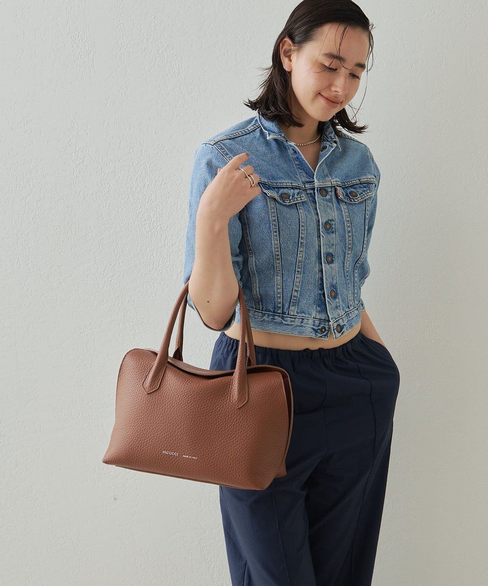 【イアクッチ/IACUCCI】のラーナ M ALCE インテリア・キッズ・メンズ・レディースファッション・服の通販 founy(ファニー) 　雑誌掲載アイテム　Magazine Items　ファッション雑誌　Fashion Magazines　ジゼル　GISELe　ファッション　Fashion　レディースファッション　Ladies' Fashion Online　バッグ　Bag　イタリア　Italy　コレクション　Collection　12月号　December Issue　シンプル　Simple　雑誌　Magazine　フォーマル　Formal　ポーチ　Pouch　マグネット　Magnet　メタル　Metal　A/W・秋冬　Aw・Autumn/Winter・Fw・Fall-Winter　ビジネス 仕事 通勤　Business　ブラウン|ID: prp329100004489136 ipo3291000000032515361