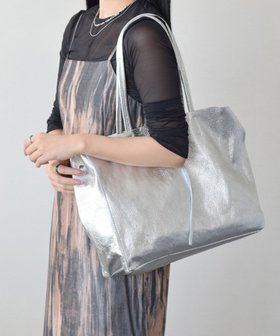【インター ショシュール/INTER-CHAUSSURES】の【ANDREA CARDONE】インナーバッグ付きトートバッグ 人気、トレンドファッション・服の通販 founy(ファニー) ファッション Fashion レディースファッション Ladies' Fashion Online バッグ Bag イタリア Italy インナー Inner ベーシック Basic 再入荷 Restock/Back In Stock/Re Arrival |ID:prp329100004489865