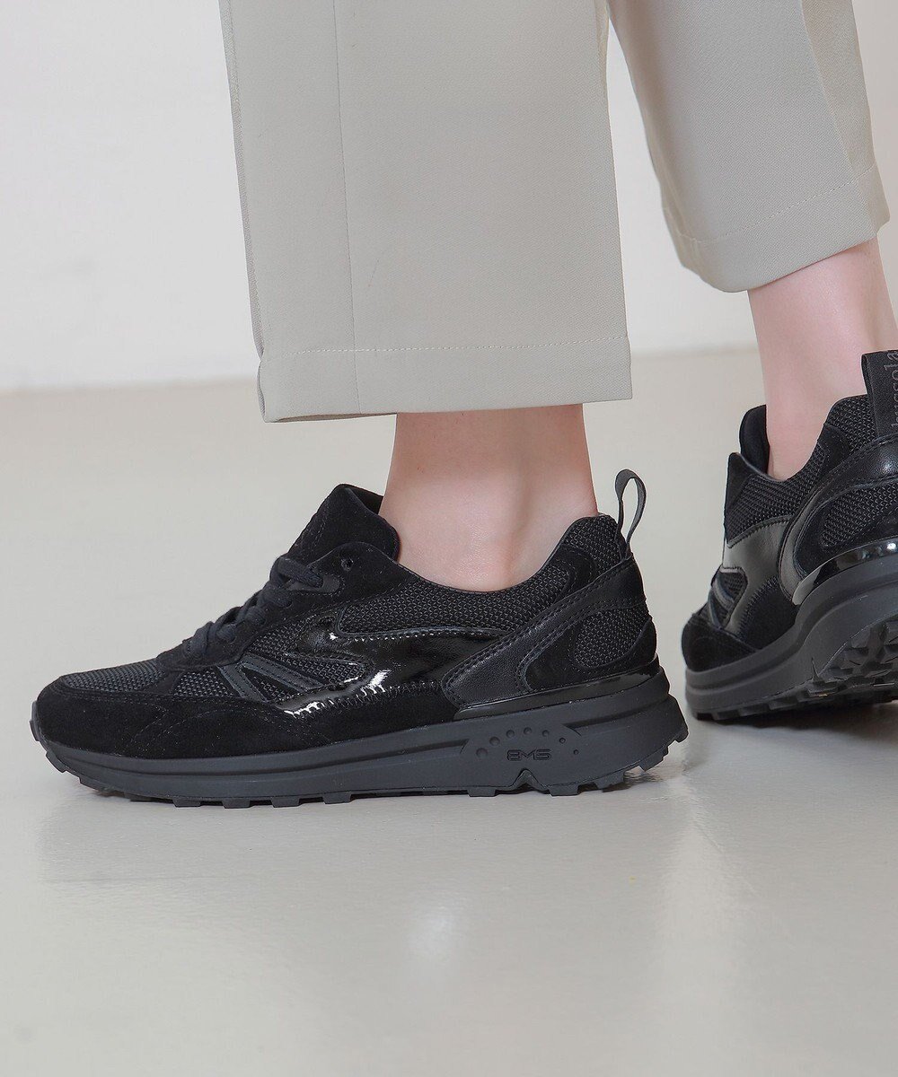 【インター ショシュール/INTER-CHAUSSURES】の【BUSSOLA】撥水コンビスニーカー インテリア・キッズ・メンズ・レディースファッション・服の通販 founy(ファニー) 　ファッション　Fashion　レディースファッション　WOMEN　クッション　Cushion　コンビ　Combination　抗菌　Antibacterial　スニーカー　Sneakers　バランス　Balance　ライニング　Lining　ラバー　Rubber　ブラックコンビ|ID: prp329100004490835 ipo3291000000031662235