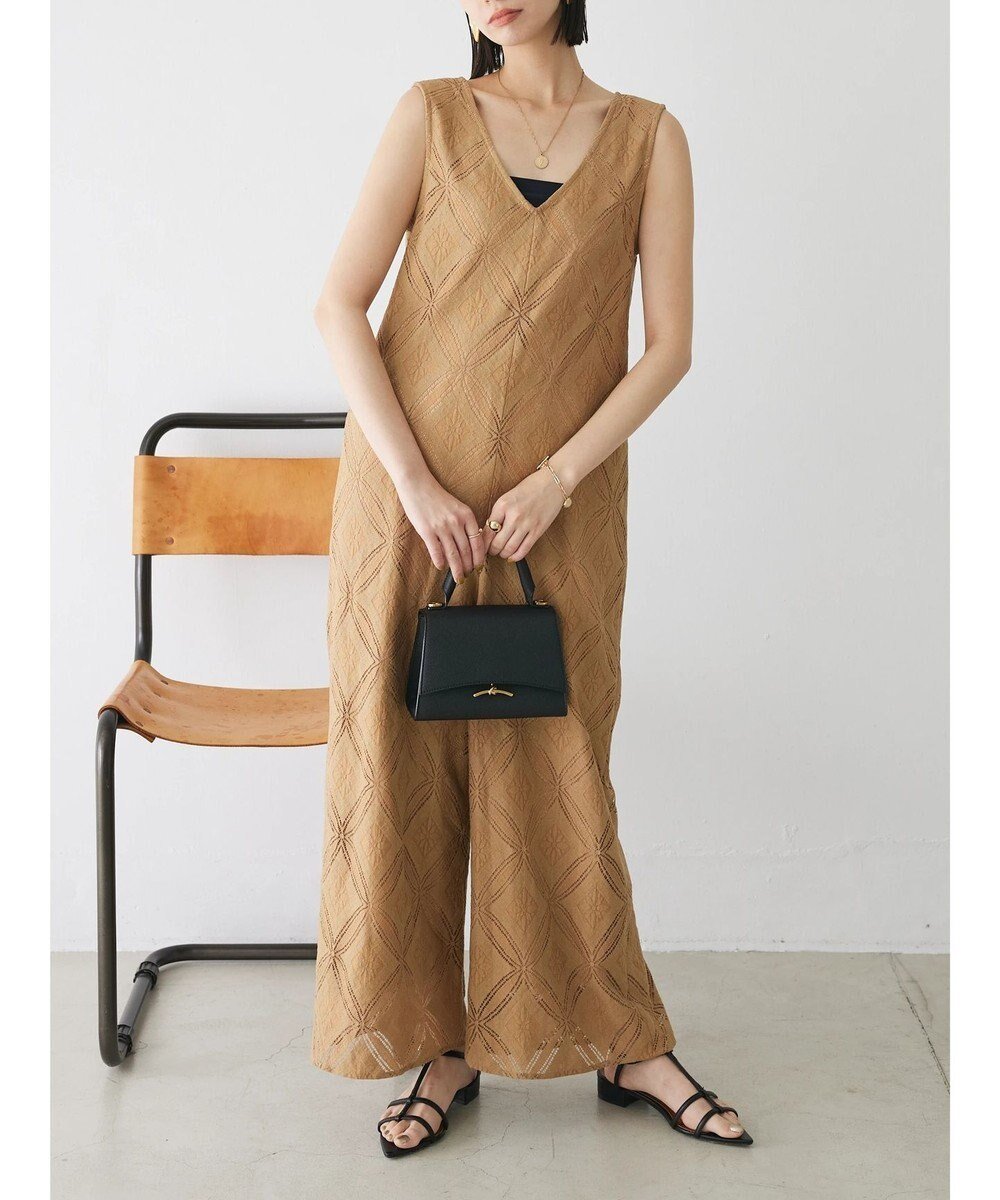 【グリーンパークス/Green Parks】のクラシックレースロンパース インテリア・キッズ・メンズ・レディースファッション・服の通販 founy(ファニー) 　ファッション　Fashion　レディースファッション　WOMEN　ワンピース　Dress　オールインワン ワンピース　All In One Dress　サロペット　Salopette　おすすめ　Recommend　インナー　Inner　クラシック　Classic　サロペット　Overalls　スマート　Smart　ビーチ　Beach　ポケット　Pocket　リゾート　Resort　レース　Race　ロング　Long　ロンパース　Rompers　ヴィンテージ　Vintage　エレガント 上品　Elegant　夏　Summer　春　Spring　S/S・春夏　Ss・Spring/Summer　水着　Swimsuit　Camel|ID: prp329100004490871 ipo3291000000031972271