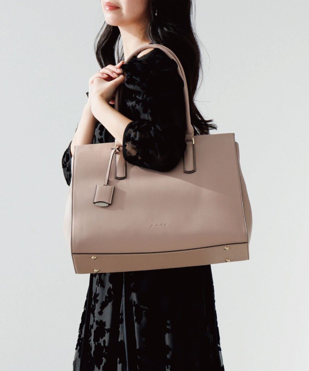 【エースバッグズアンドラゲッジ/ACE BAGS & LUGGAGE】の【PCケース付・A4収納】Jewelna Rose OLバッグ エト トートバッグ 横型 11931 ジュエルナローズ 通勤 インテリア・キッズ・メンズ・レディースファッション・服の通販 founy(ファニー) 　ファッション　Fashion　レディースファッション　WOMEN　バッグ　Bag　アクセサリー　Accessories　チェック　Check　チャーム　Charm　フラップ　Flap　ボックス　Box　ポケット　Pocket　マグネット　Magnet　リュック　Ruck Sack　ワーク　Work　おすすめ　Recommend　ビジネス 仕事 通勤　Business　【SALE】ピンクベージュ|ID: prp329100004493017 ipo3291000000031988718