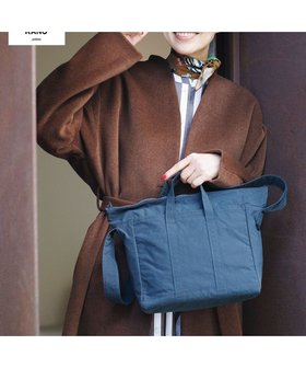 【ニジュウ カノウ/NIZYU KANO】の【はまじコラボ】Airyトート Sサイズ 人気、トレンドファッション・服の通販 founy(ファニー) ファッション Fashion レディースファッション Fashion for Women バッグ Bags アウトドア Outdoor Clothing エレガント 上品 Elegant コラボ Collaboration, Collab コンパクト Compact, Small Size 7月号 July Issue ショルダー Shoulder, Shoulder Strap シンプル Simple, Minimal 雑誌 Magazine, Fashion Magazine 定番 Standard, Basic Item ハンカチ Handkerchief, Hanky ポケット Pocket, Pocket Detail メッシュ Mesh, Net Fabric 冬 Winter / This Winter A/W・秋冬 Autumn/Winter 旅行 Travel ビジネス 仕事 通勤 Business / Work / Commuting |ID:prp329100004493765