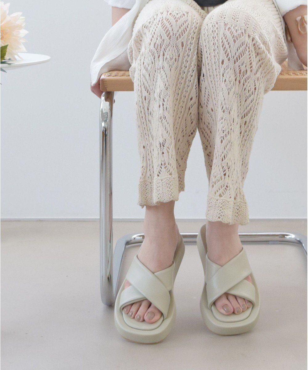 【インター ショシュール/INTER-CHAUSSURES】の【FABIO RUSCONI】スクエアトウ厚底クロスベルトサンダル 人気、トレンドファッション・服の通販 founy(ファニー) 　ファッション　Fashion　レディースファッション　WOMEN　ベルト　Belts　NEW・新作・新着・新入荷　New Arrivals　イタリア　Italy　サンダル　Sandals　スクエア　Square　厚底　Platforms　夏　Summer　S/S・春夏　Ss・Spring/Summer　A/W・秋冬　Aw・Autumn/Winter・Fw・Fall-Winter　 other-1|ID: prp329100004493798 ipo3291000000031688768