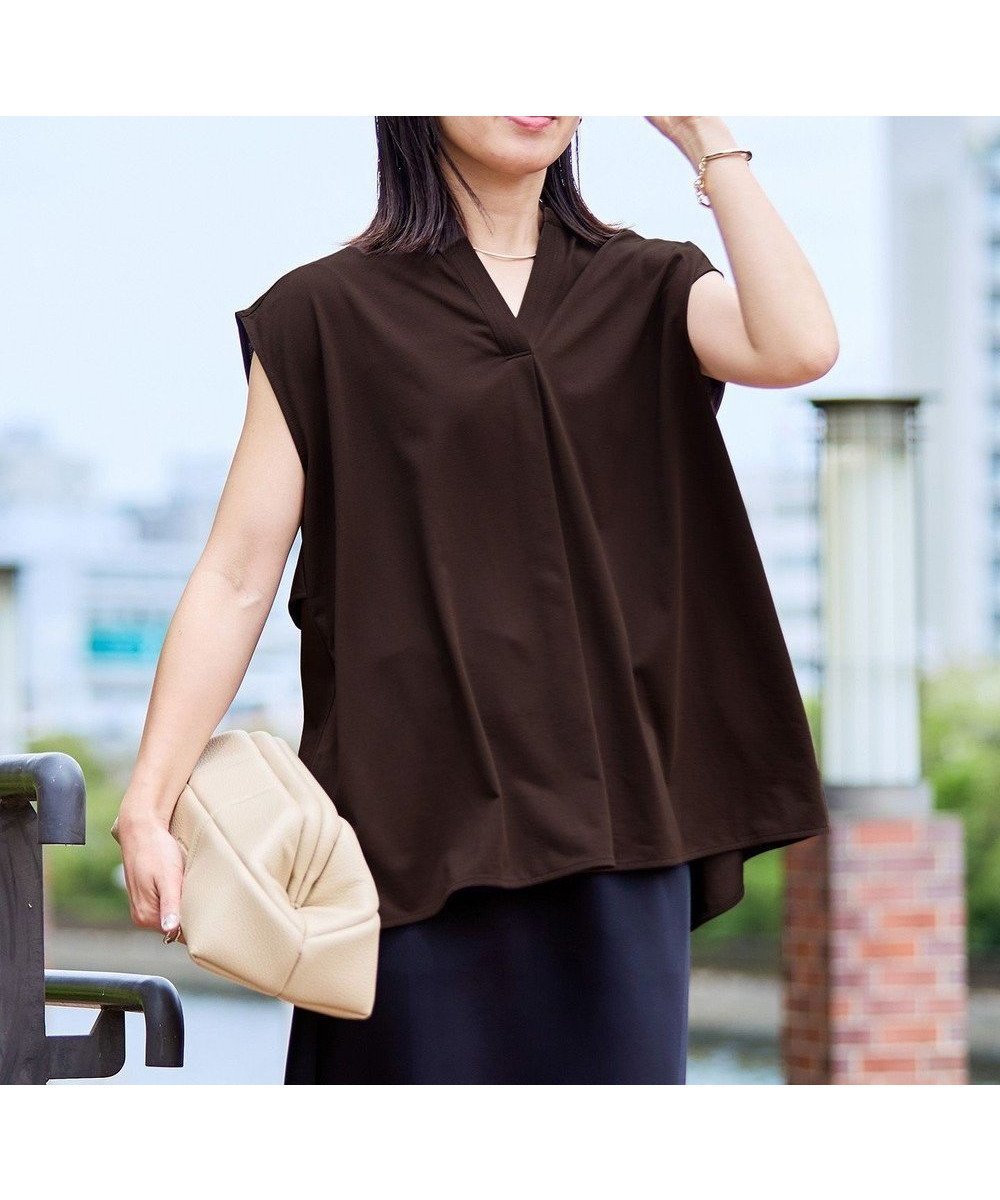 【アンフィーロ 自由区/UNFILO】の【吸水速乾/遮熱】ヒートシールドジャージー キーネック レイヤーT インテリア・キッズ・メンズ・レディースファッション・服の通販 founy(ファニー) 　ファッション　Fashion　レディースファッション　Fashion for Women　トップス・カットソー　Cut & Sew Tops　シャツ・ブラウス・オフィスカジュアル　Elegant Blouses & Button-Ups　ロングTシャツ・Tシャツ　Longline T-Shirts & Tees　カットソー・ベーシックTシャツ　Cut-and-Sewn Tops / Stretch Tees & Basics　春　Spring　カットソー　Cut and Sewn Top　吸水　Absorbent, Quick-Dry　ティアード　Tiered, Tiered Style　S/S・春夏　SS, Spring/Summer, Warm Season　夏　Summer　ブラウン|ID: prp329100004493846 ipo3291000000032391335